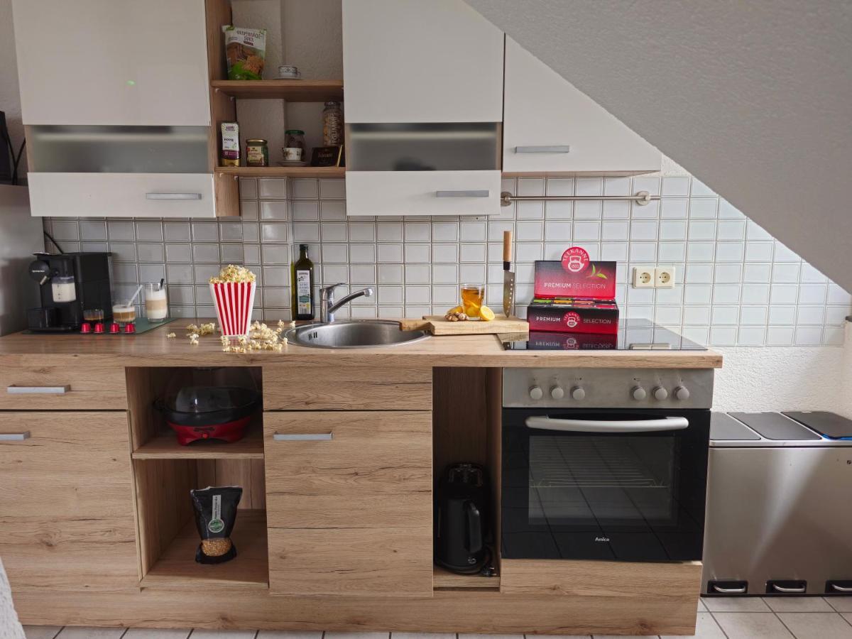 Sauna - Massage -Bodensee-Cinema Feeling- Home Sharing - Parking - Kueche Radolfzell am Bodensee Bagian luar foto