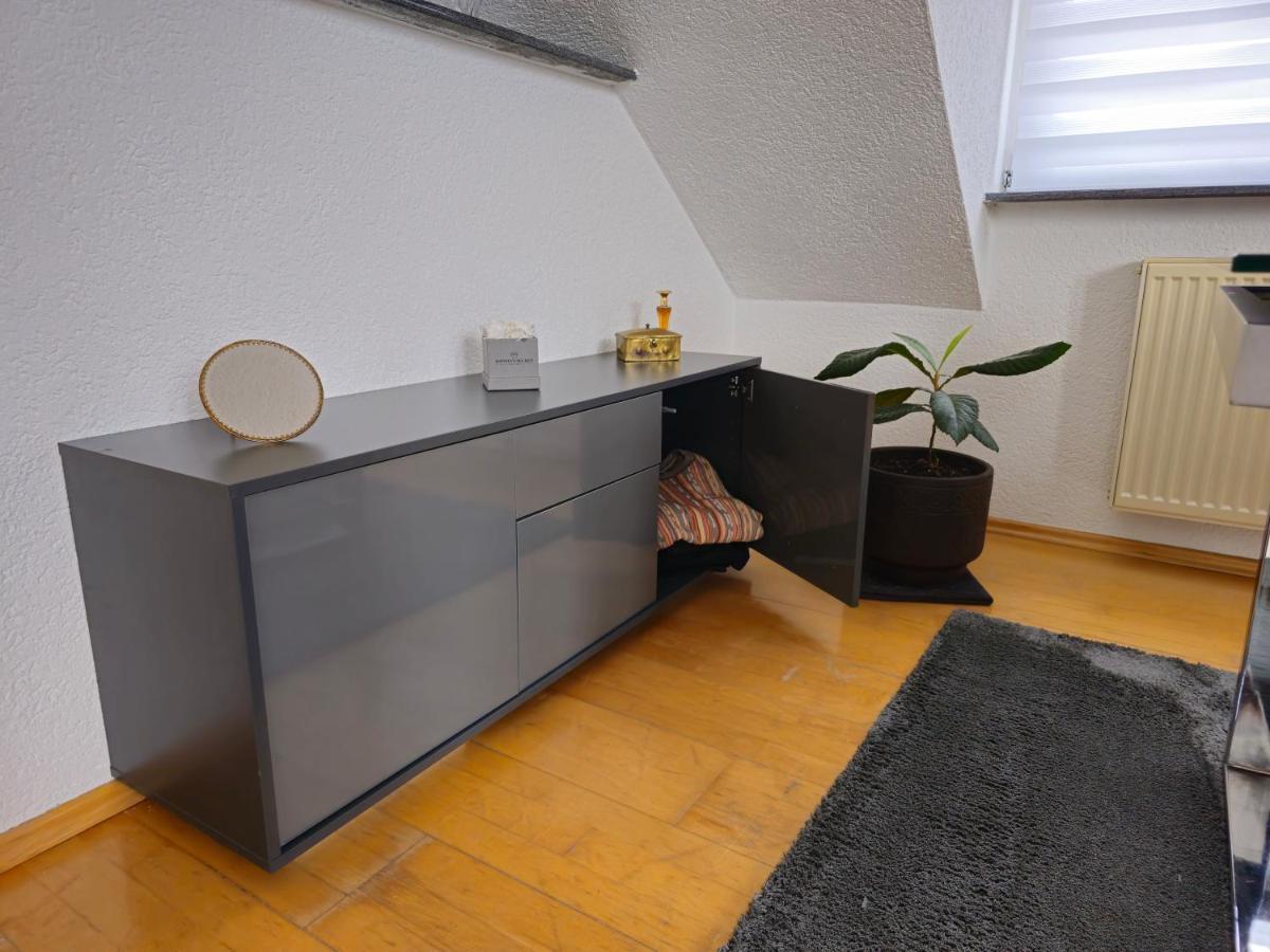 Sauna - Massage -Bodensee-Cinema Feeling- Home Sharing - Parking - Kueche Radolfzell am Bodensee Bagian luar foto